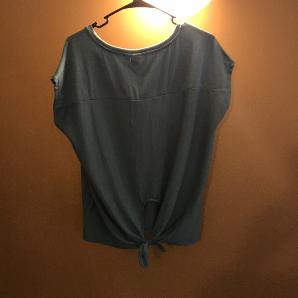 Blouse - Picture 2 of 2
